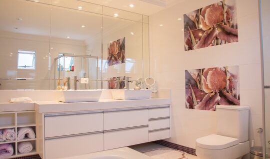 Indulge in a Luxury Bathroom Makeover: Spa-Inspired Ideas